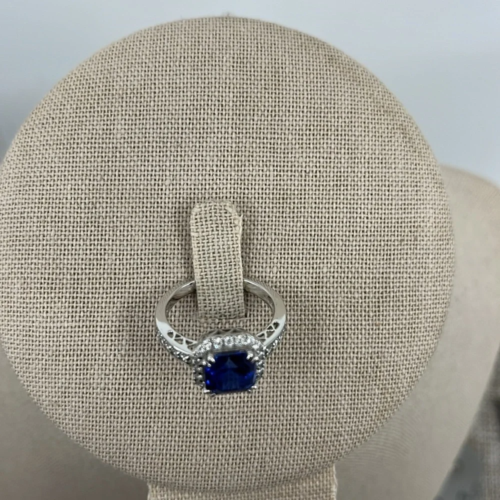 Sterling Silver 925 ๐ Blue Sapphire CZ Halo Ring - Size 7 - Picture 5 of 17